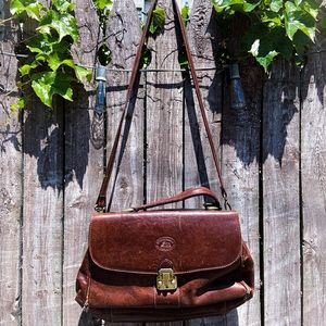 Vintage Tuscan leather cross bag